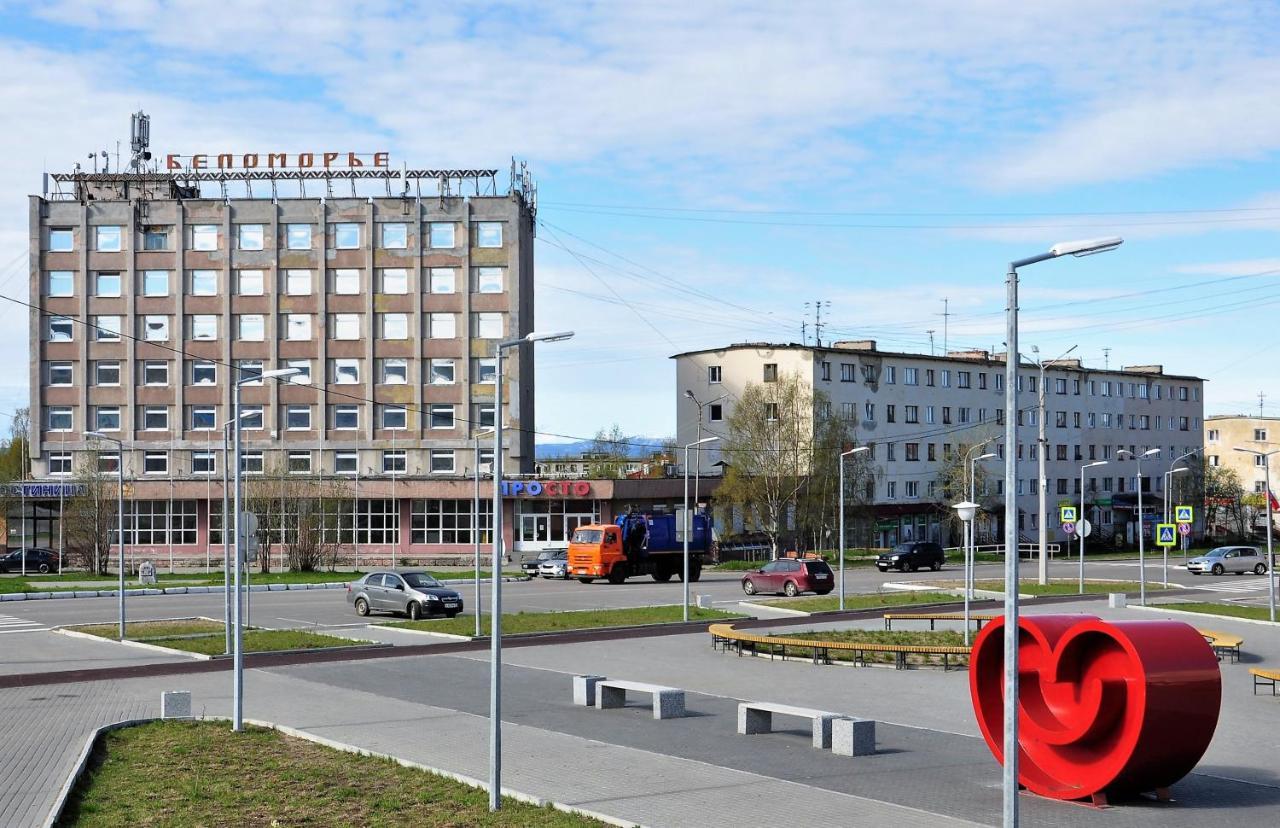 Belomorje Hotel Kandalaksja Exteriör bild